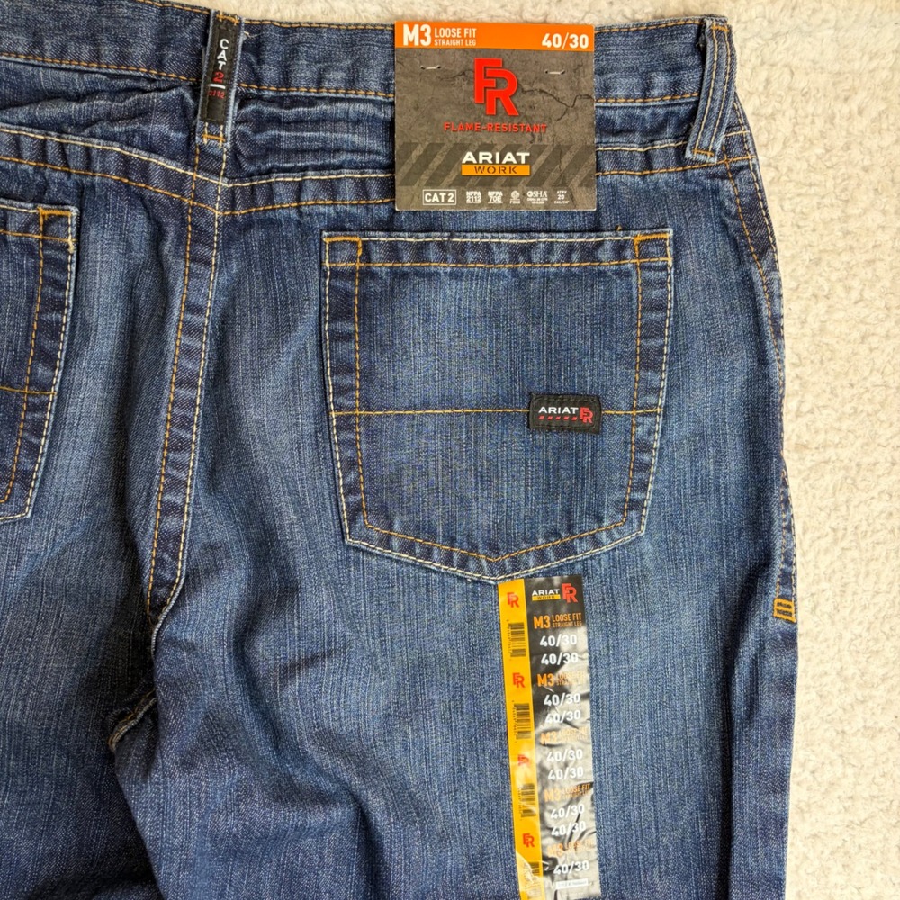Ariat M3 Loose Straight Leg FR Jeans Mens 40x30 Flame Resistant Denim Work Pants - Picture 2 of 6